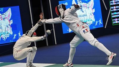 محمد السيد يتأهل لربع نهائي كأس العالم لسلاح سيف المبارزة كبار بفرنسا