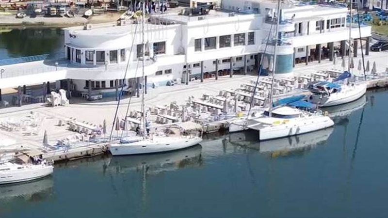 اليخوت السياحية