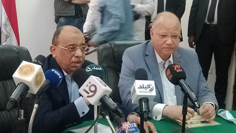 وزير التنمية المحلية