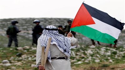 صحف عُمان: على المجتمع الدولي أن ينظر إلى القضية الفلسطينية بالمعايير التي ينظر بها لأي احتلال أو اعتداء في العالم