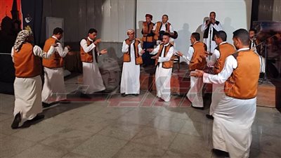 عرض فني للواحات البحرية للفنون التلقائية بقصر السينما