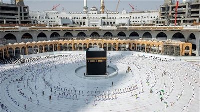 السعودية تؤكد جاهزية سطح المسجد الحرام لاستقبال المصلين