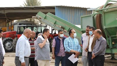  نائب محافظ المنيا يتفقد مصنع تدوير المخلفات البلدية بالعدوة