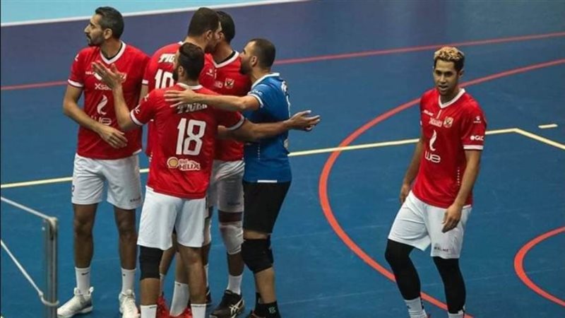 طائرة رجال الأهلي