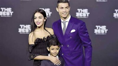 كريستيانو رونالدو يعلن وفاة نجله 