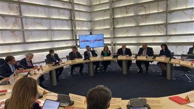 شكري يلتقي ممثلي الجانب الإسباني في مجلس الأعمال المشترك بالغرفة التجارية