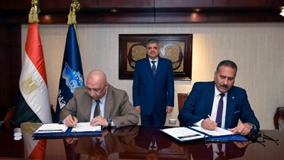 مذكرة تفاهم بين هيئة قناة السويس وبترومنت للتعاون في مجال الخدمات البحرية
