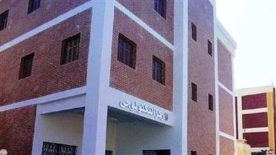 محافظ سوهاج يتابع الموقف التنفيذي لإنشاء 30 مجمع خدمات حكومية 