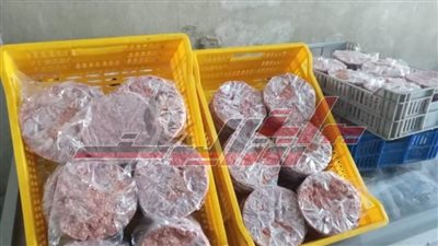 ضبط 558 كيلو لحوم مجمدة مجهولة المصدر بكفر الشيخ
