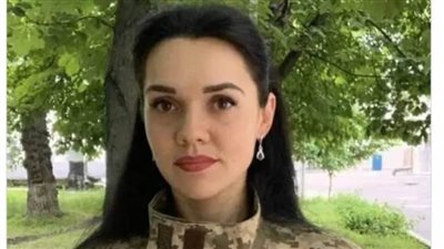 فائقة الجمال الأوكرانية.. هل دمرت ٥٢ دبابة روسية؟!