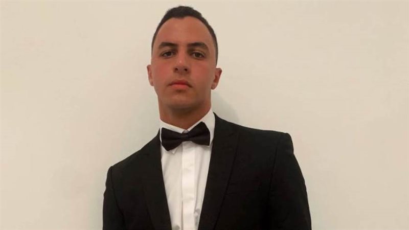 الفنان خالد المصري