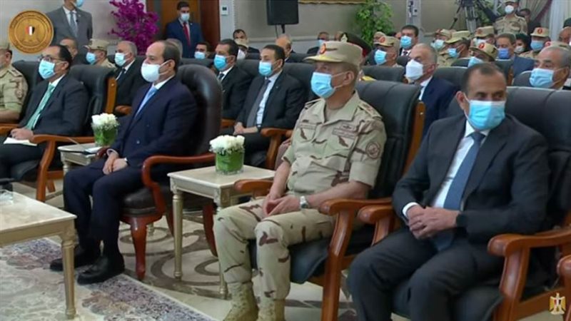 الرئيس خلال إطلاق