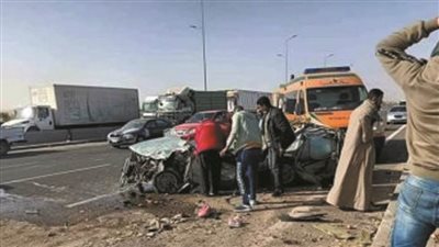 مصرع وإصابة 14 شخصًا فى انقلاب سيارة بالطريق الحر ببنها