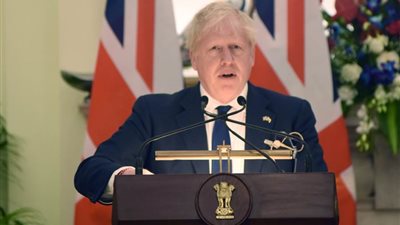 جنرال بولندي: بوريس جونسون فضح سرا عسكريا