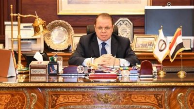 النيابة العامة تأمر بحبس اثنين وضبط وإحضار آخرينَ في واقعة تصنيع عقاقير طبية 