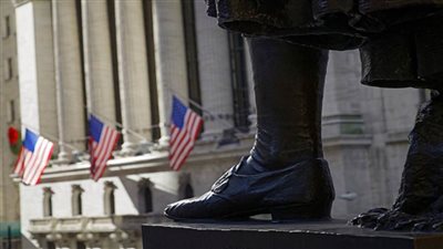 وكالة: تراجع الأسهم الأمريكية مع تفاقم مخاوف أسعار الفائدة