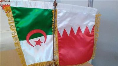 البحرين والجزائر يبحثان أهمية الدفع بالعلاقات الثنائية