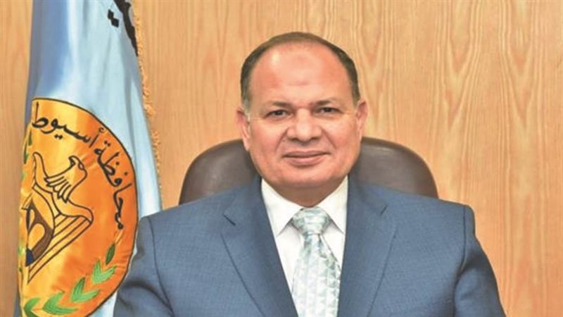 اللواء عصام سعد محافظ