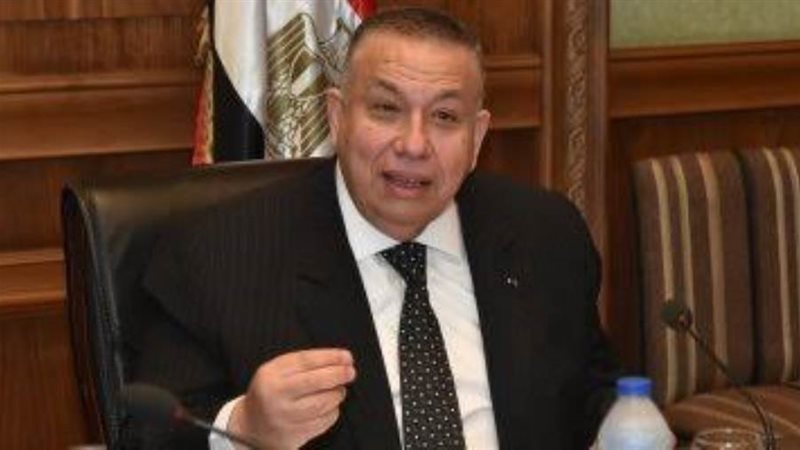 السيد محمود الشريف