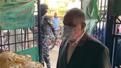نورالدين: يطمئن على جودة الخبز وتوفير الدقيق بكفر الشيخ