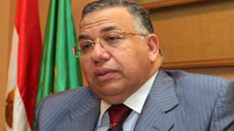 السيد محمود الشريف