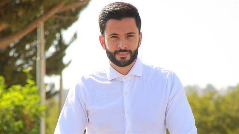 الفنان معتز المناصرة