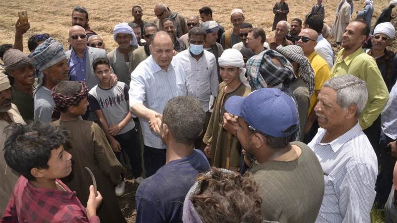 محافظ أسيوط يتفقد