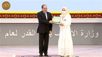 رفع الحد الأدنى لجوائز جميع المكرمين في المسابقة العالمية للقرآن الكريم