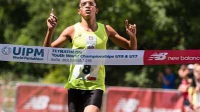 تأهل ثنائي الخماسي الحديث إلى نصف نهائي كأس العالم بالمجر