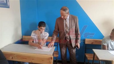 وكيل تعليم كفر الشيخ يتفقد المدرسة التجارية الثانوية المشتركة