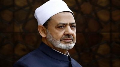 محافظ سوهاج يهنئ شيخ الأزهر ومفتي الجمهورية ووزير الأوقاف بذكرى 