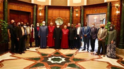 شيخ الأزهر لعمداء كليات اللاهوت: تعلمنا احترام مقدسات المسيحيين من نبي الإسلام