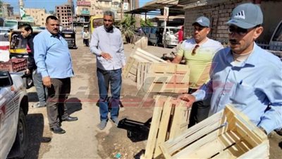 إزالة الإشغالات ورفع الباعة الجائلين من شوارع كفر الشيخ