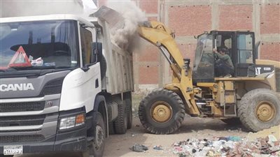 مواجهة التعديات ومد الغاز الطبيعي بسمسطا وإيقاف بناء مخالف ببني سويف