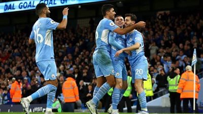 رياض محرز يقود تشكيل مانشستر سيتي في مواجهة ريال مدريد