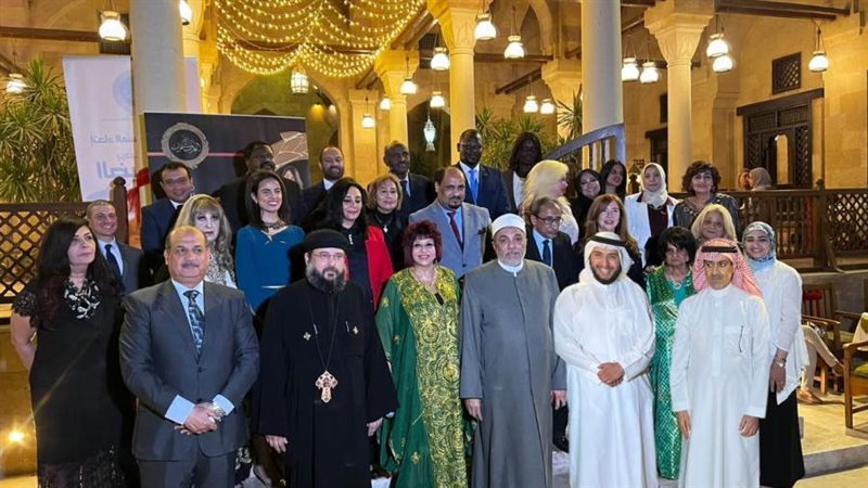 خلال حفل الإفطار