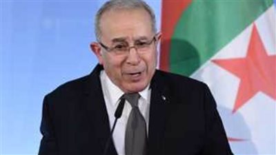 وزيرا خارجية الجزائر وهولندا يبحثان مستجدات الأوضاع الدولية