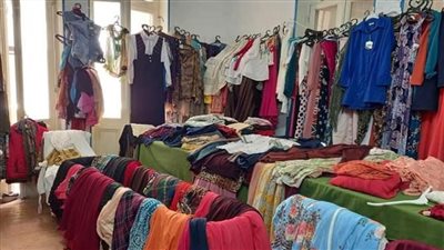 حزب الجيل يفتتح معرضا مجانيا خيريا للملابس