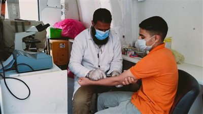 خروج 6 أشخاص بمستشفى ملوي بالمنيا بعد تماثلهم للشفاء