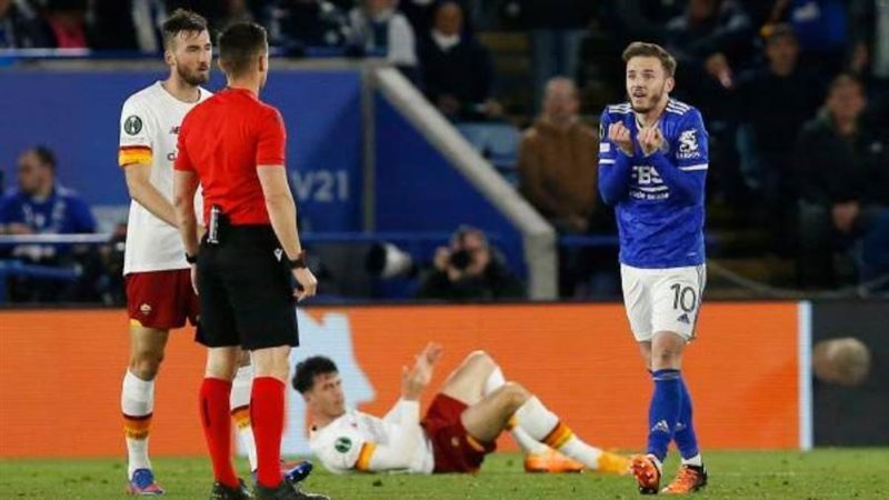 تعادل ليستر مع روما