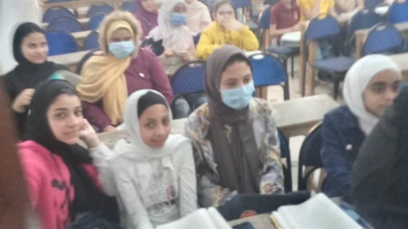 اغلاق 5 سناتر تعليمية