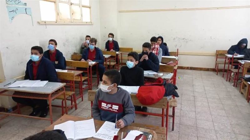 امتحانات الصف الرابع