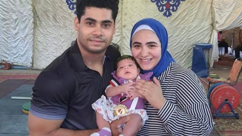 محمد ايهاب وزوجته