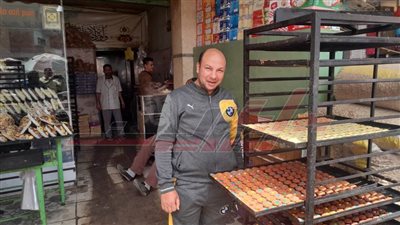 كعك العيد من 35 لـ 80 والبيتي فور بـ 40 جنيها في كفر الشيخ