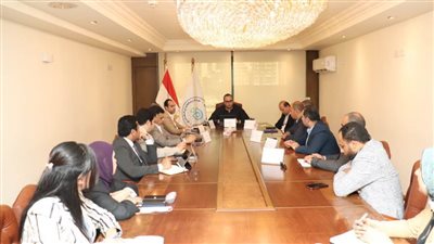 رئيس الرعاية الصحية يترأس غرفة عمليات التأمين الطبي خلال عيد الفطر