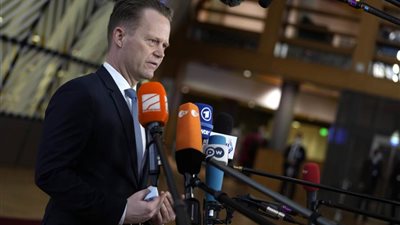 الدنمارك تستدعي سفير موسكو بدعوى خرق روسيا مجالها الجوي