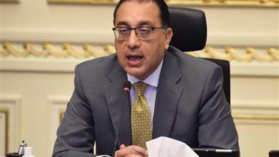 رئيس الوزراء يهنئ الشعب المصري والأمتين العربية والإسلامية بمناسبة عيد الفطر المبارك 