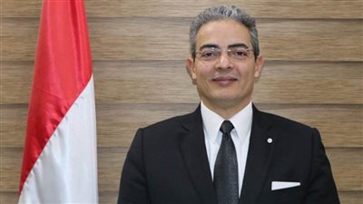 نقيب الإعلاميين يهنئ الرئيس عبدالفتاح السيسي بعيد الفطر المبارك