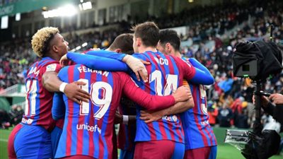 برشلونة يستعيد انتصاراته في الدوري الإسباني بالفوز على مايوركا ٢-١