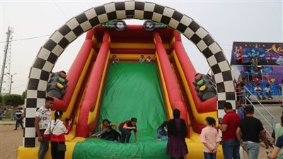 توافد الآلاف بكفر الشيخ على المتنزهات والحدائق والرحلات النيلية